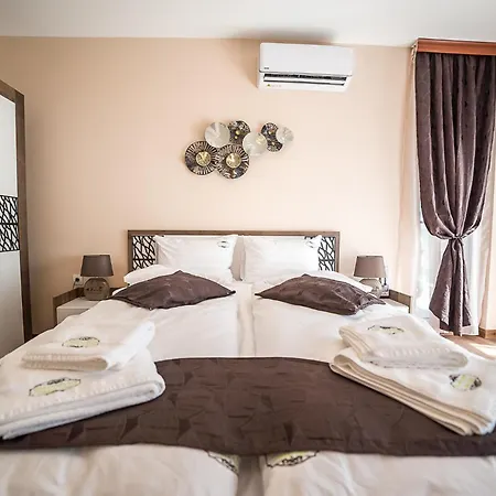 Apartment Tiana Lux 2