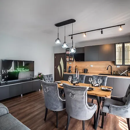 Apartment Tiana Lux 2 *